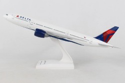 Skymarks Delta 777-200 1/200 2007 Livery Thumbnail